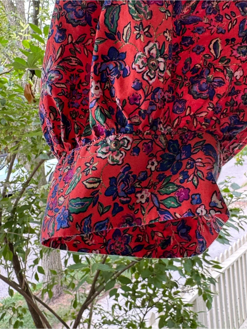 Universal Thread Red Floral V-Neck Puff Sleeve Tunic